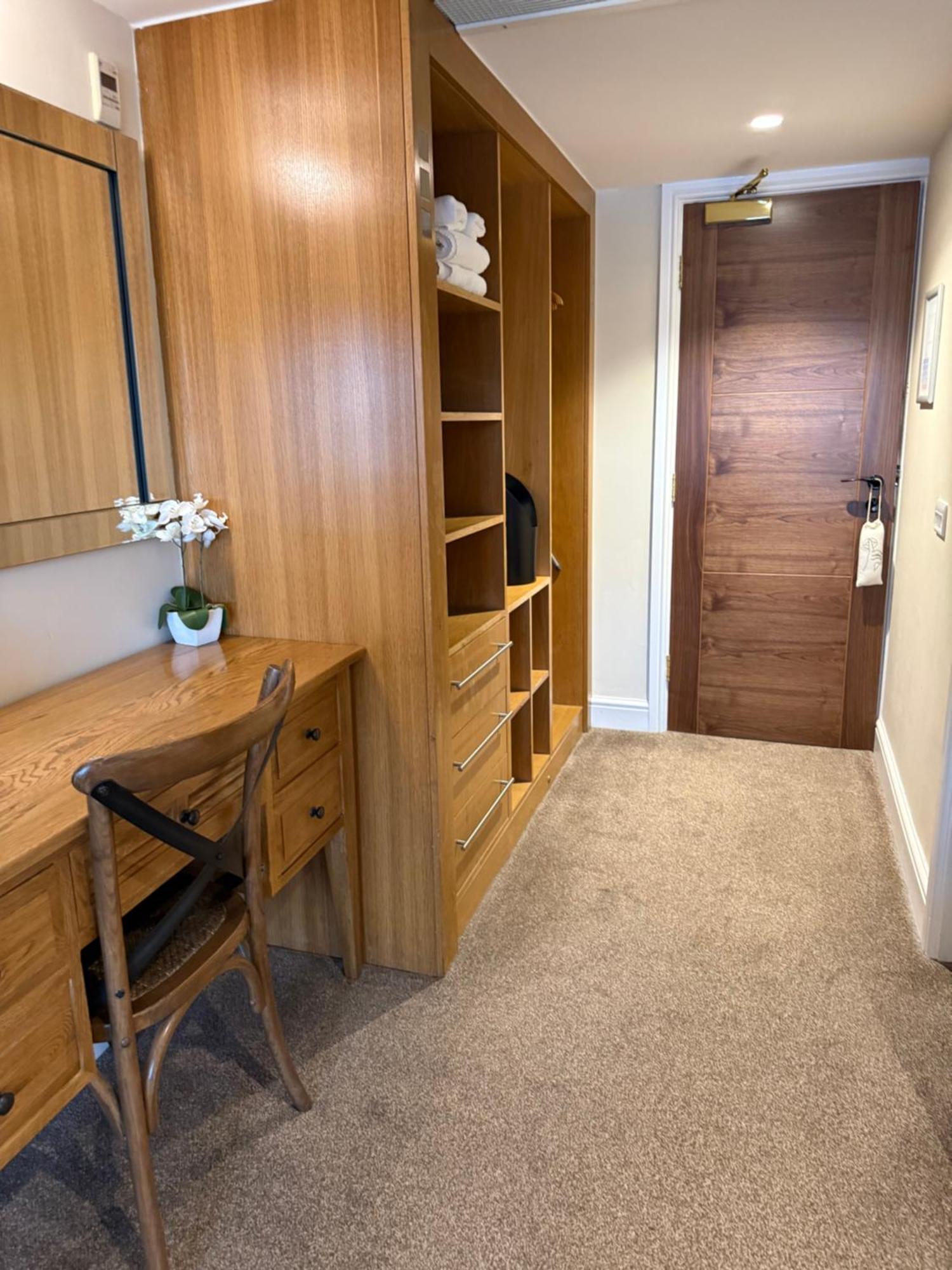 Superior Double Room Hot Tub